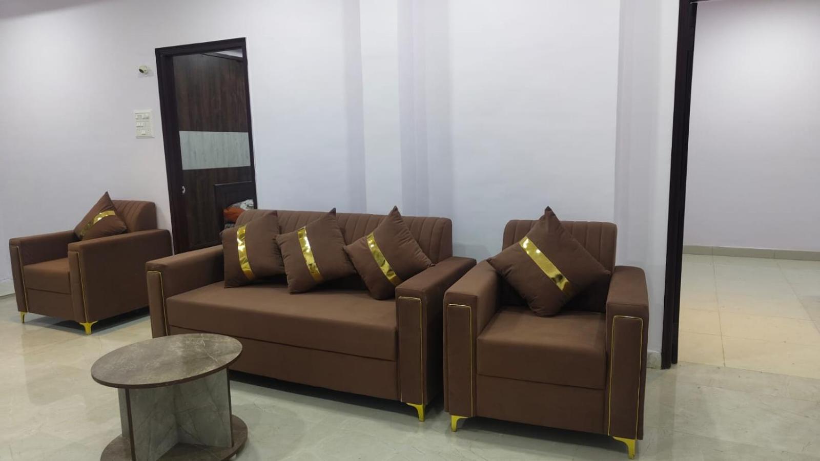 הוילה היידראבד Sri Gowri Residency מראה חיצוני תמונה