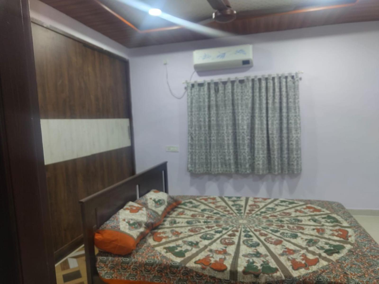 הוילה היידראבד Sri Gowri Residency מראה חיצוני תמונה